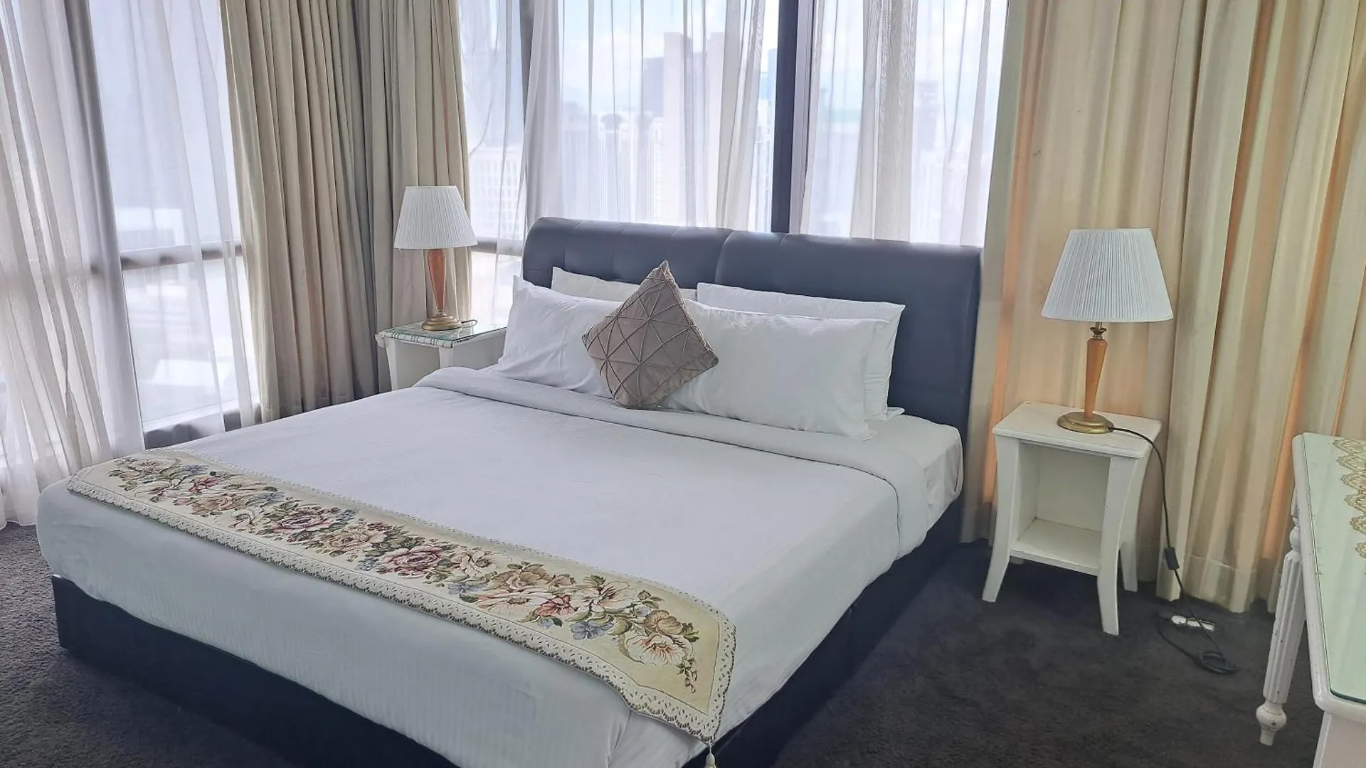 公寓 Famous Suites At Times Square 吉隆坡