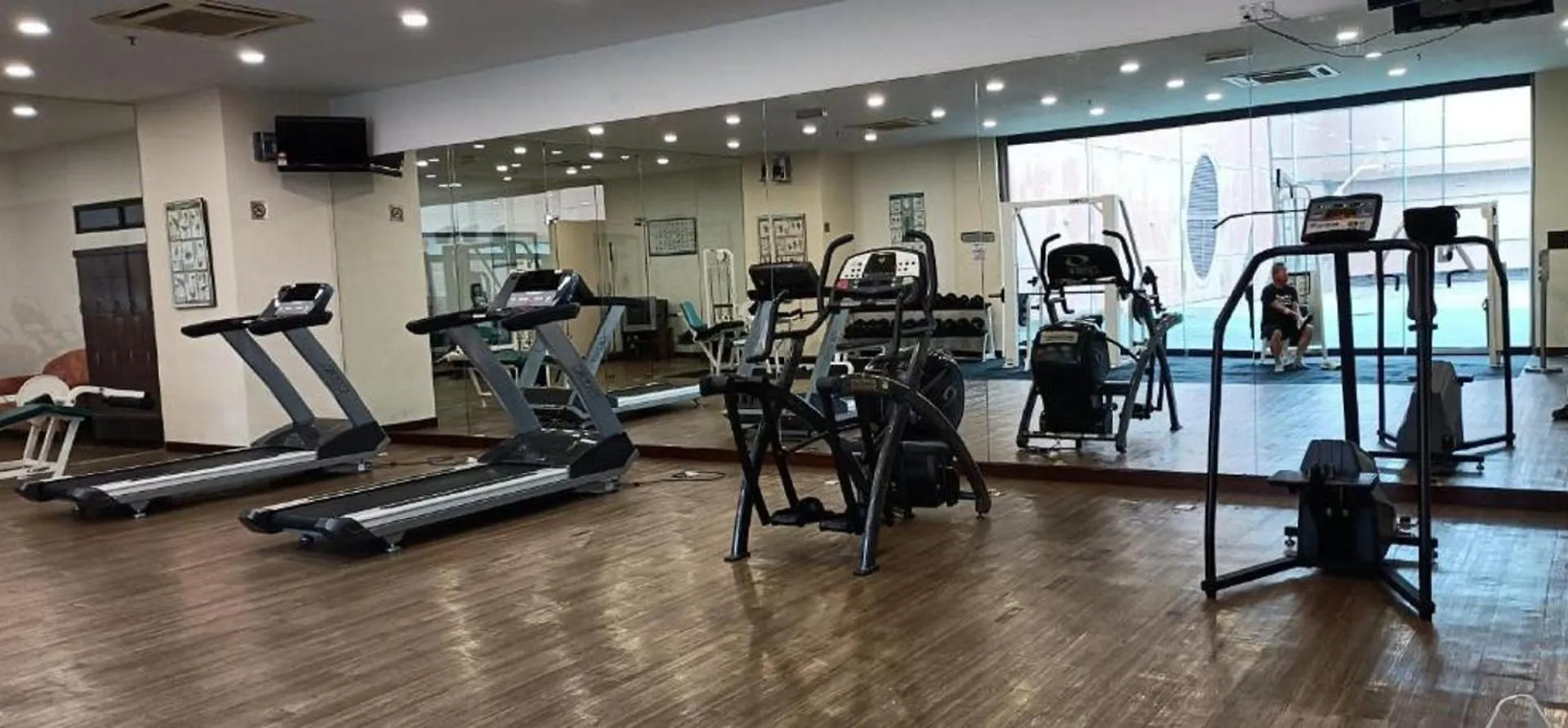 Famous Suites At Times Square 吉隆坡 公寓